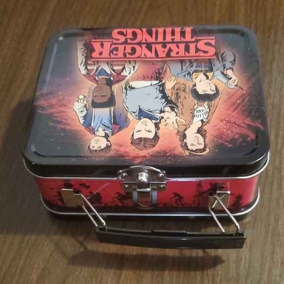 Stranger Things mini Lunch Box - Picture 7 of 7